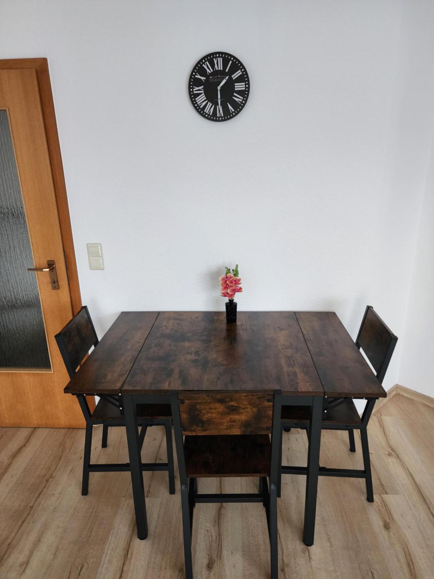 Ferienwohnung Julija Riedheim Hilzingen Екстериор снимка